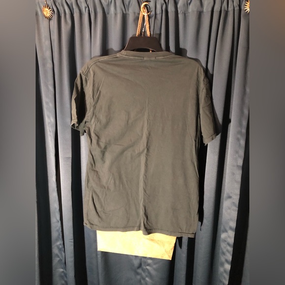 Green pocket T (inventory tub #1) - Picture 4 of 5